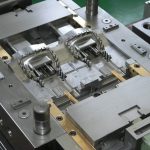 Plastic medical part injection mold